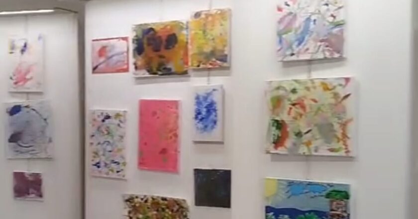 Successo a Vasto per la mostra “ABSTRACT ART” della Scuola Media “Paolucci” a Palazzo D’Avalos