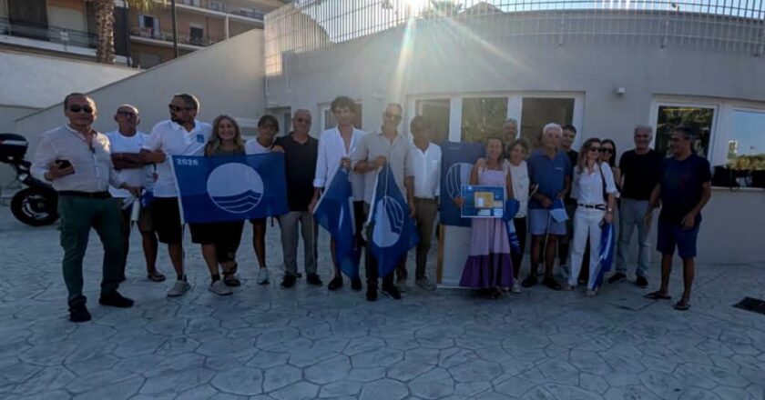 Vasto, ieri la cerimonia di consegna della Bandiera blu