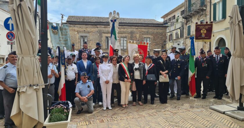 Celebrata la Festa della Repubblica: una giornata dedicata ai valori di libertà, democrazia e unità Deposta una corona d’alloro presso il Monumento ai Caduti