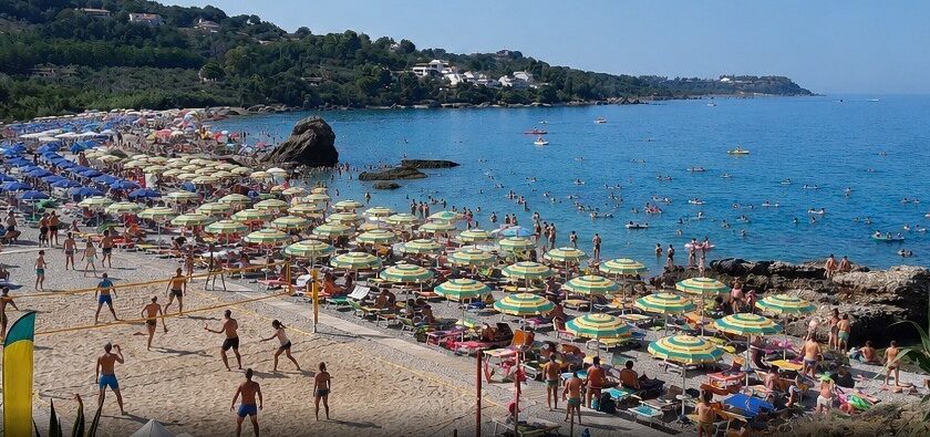 E’ partita la petizione “Salviamo la scogliera di Vasto dalle concessioni ai privati”