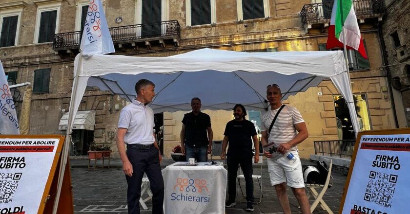 Schierarsi Piazza di Vasto: 160 firme negli ultimi due gazebo, ora si punta al Firma Day dell’11 e 12 luglio