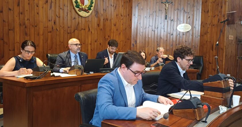 Francesco Menna: “Pieno sostegno ai sindacati che hanno sollevato le gravi criticità contenute nell’Atto Aziendale della nostra Asl”