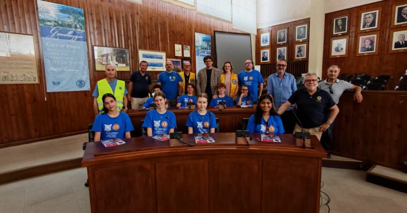 Il Lions Club Vasto Host accoglie i giovani del Campo Azzurro “Giovanni Dallari”: una giornata all’insegna dell’amicizia e dello scambio culturale