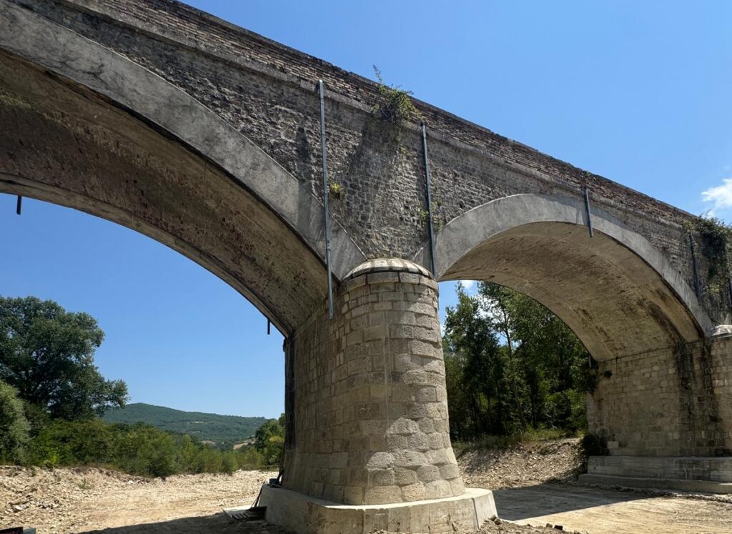 ponte Rio Torto