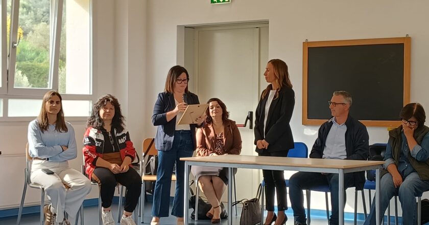 Pollutri, un dono alla scuola nel nome di Dino Tartaglia