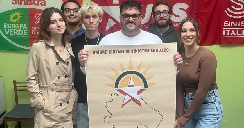 “Restare, Partecipare, Organizzare”: l’Unione Giovani di Sinistra lancia il manifesto per riprendersi il futuro dell’Abruzzo.