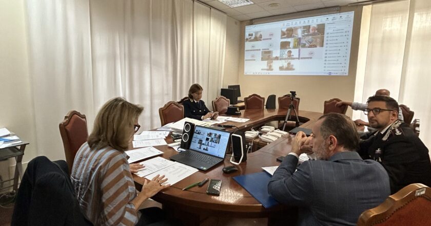 Il Prefetto D’Agostino firma i “Patti per la sicurezza urbana e installazione dei sistemi di videosorveglianza”