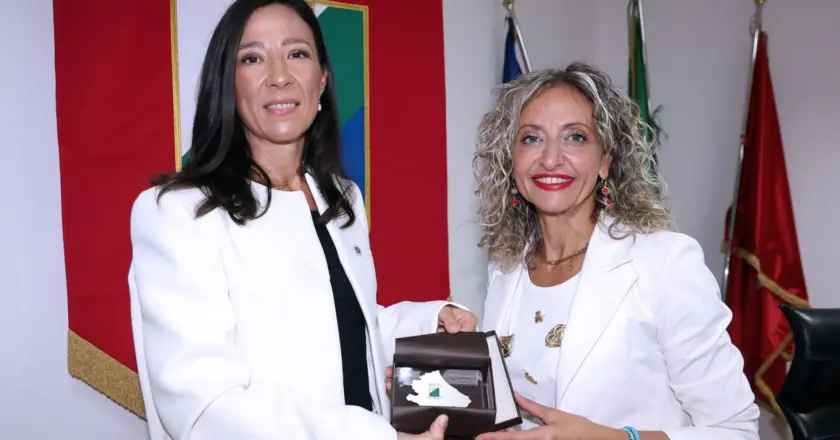 Abruzzo-Serbia: Magnacca incontra l’ambasciatrice Jeremić